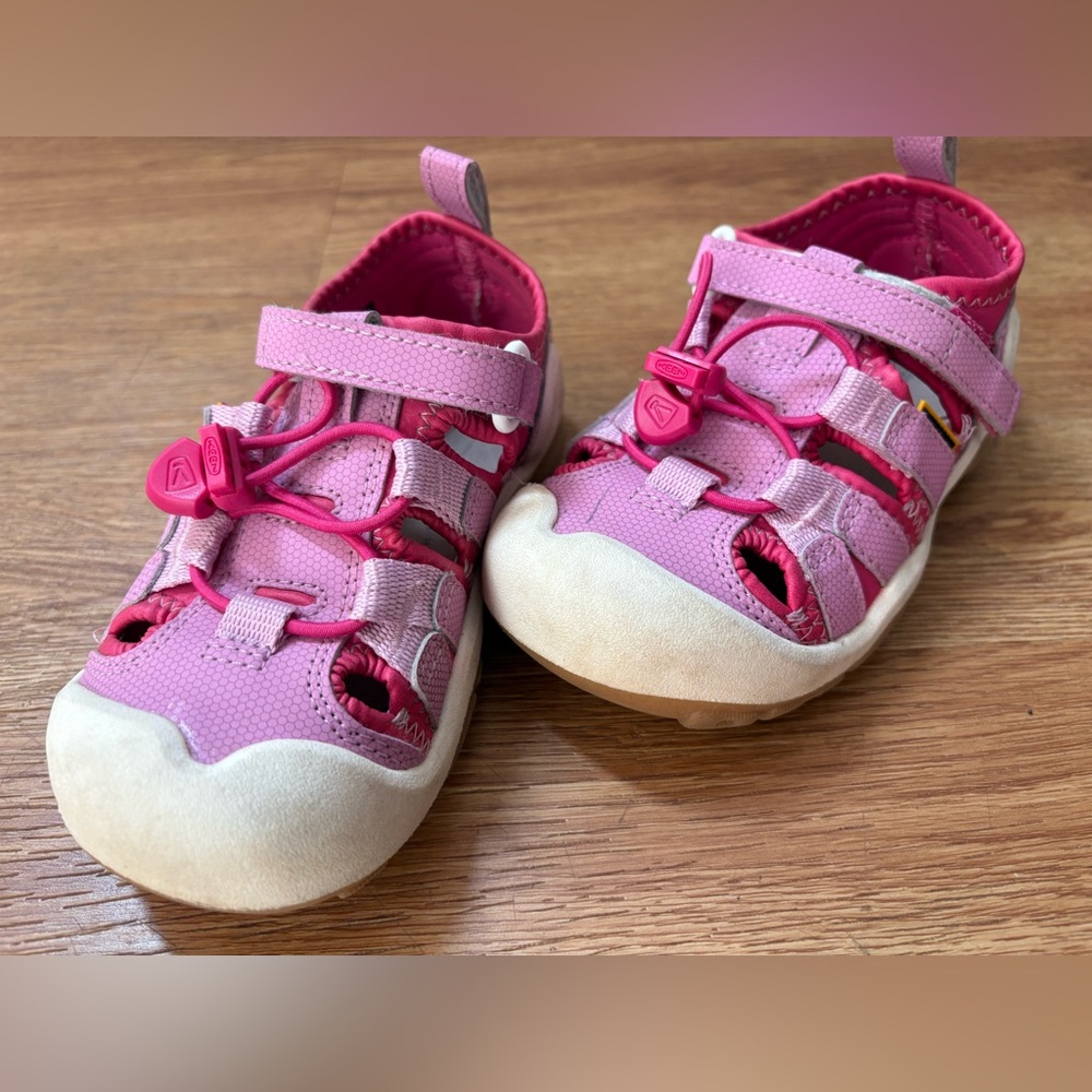 Kids Pink Sandals